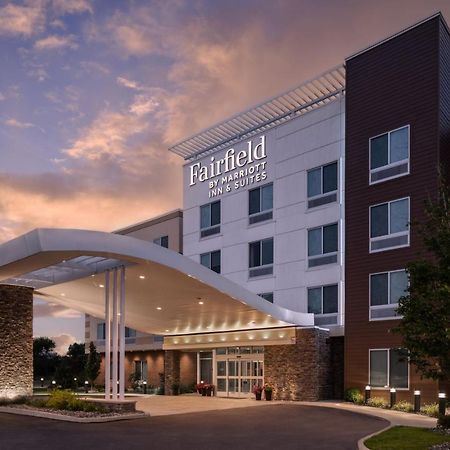 Fairfield Inn & Suites By Marriott Cleveland Tiedeman Road Brooklyn Екстериор снимка