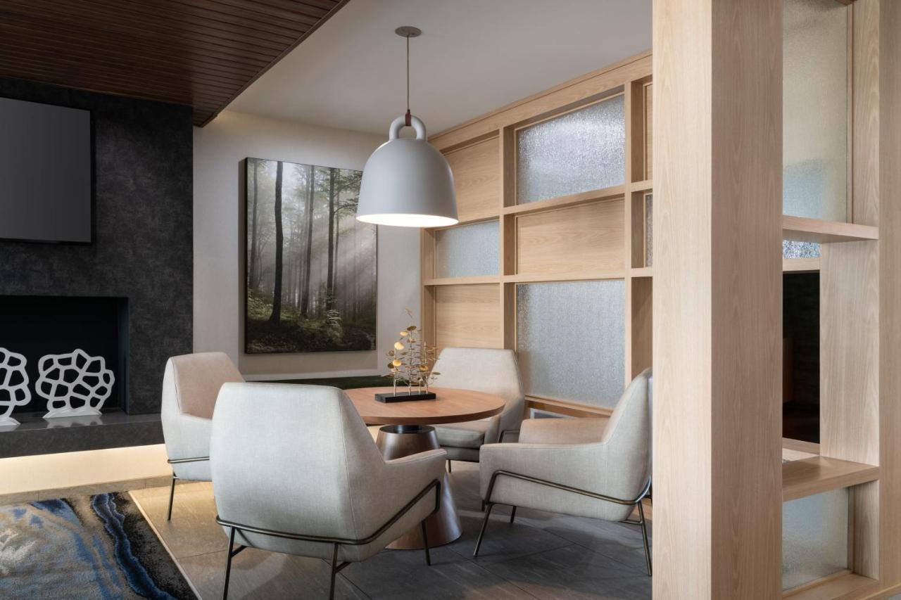 Fairfield Inn & Suites By Marriott Cleveland Tiedeman Road Brooklyn Екстериор снимка